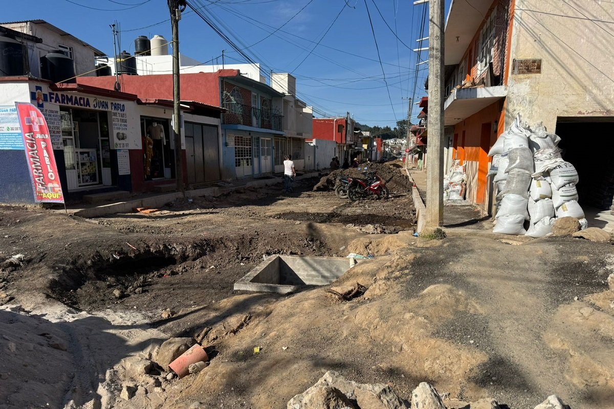 WhatsApp-Image-2026-01-18-at-7.42.55-PM-2 Alcalde Rafa Marín interpone denuncia por obras inconclusas en Las Vigas de Ramírez