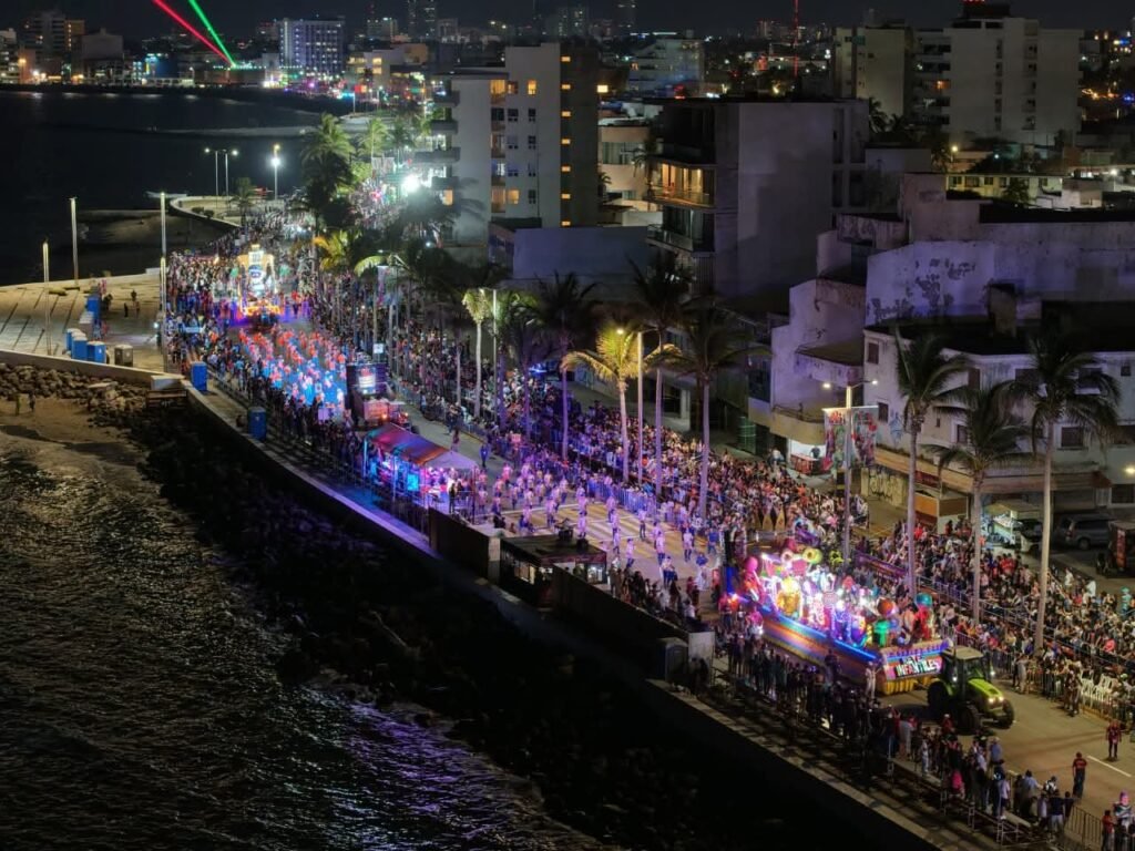 WhatsApp-Image-2026-02-19-at-4.48.20-PM-1024x768 Carnaval de Veracruz deja derrama superior a mil millones de pesos y asistencia histórica