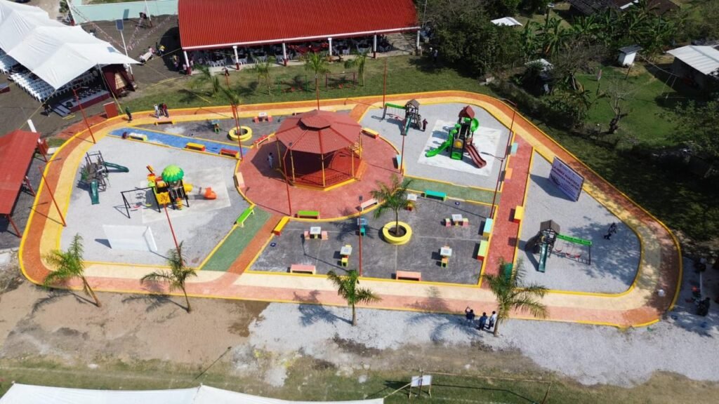 WhatsApp-Image-2026-02-28-at-10.38.19-PM-4-1024x576 Inauguran parque infantil en San Sebastián, Tantoyuca; compromiso cumplido de la Gobernadora a Rocío Nahle