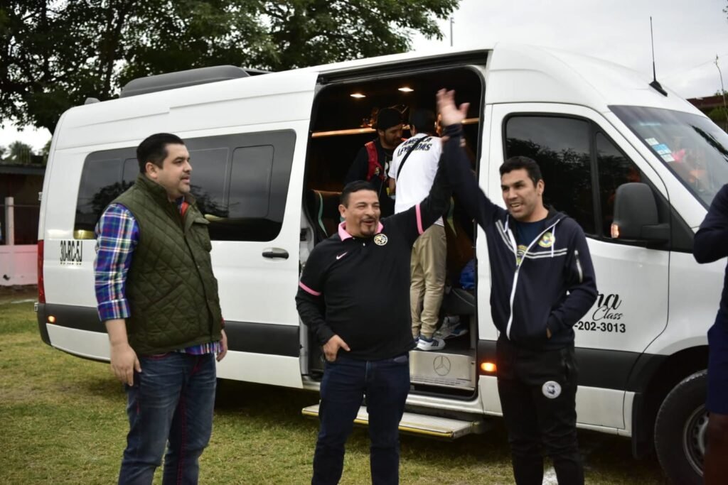 WhatsApp-Image-2026-02-28-at-11.12.48-PM-1-1024x683 Magno encuentro Leyendas del América vs Leyendas de Tantoyuca