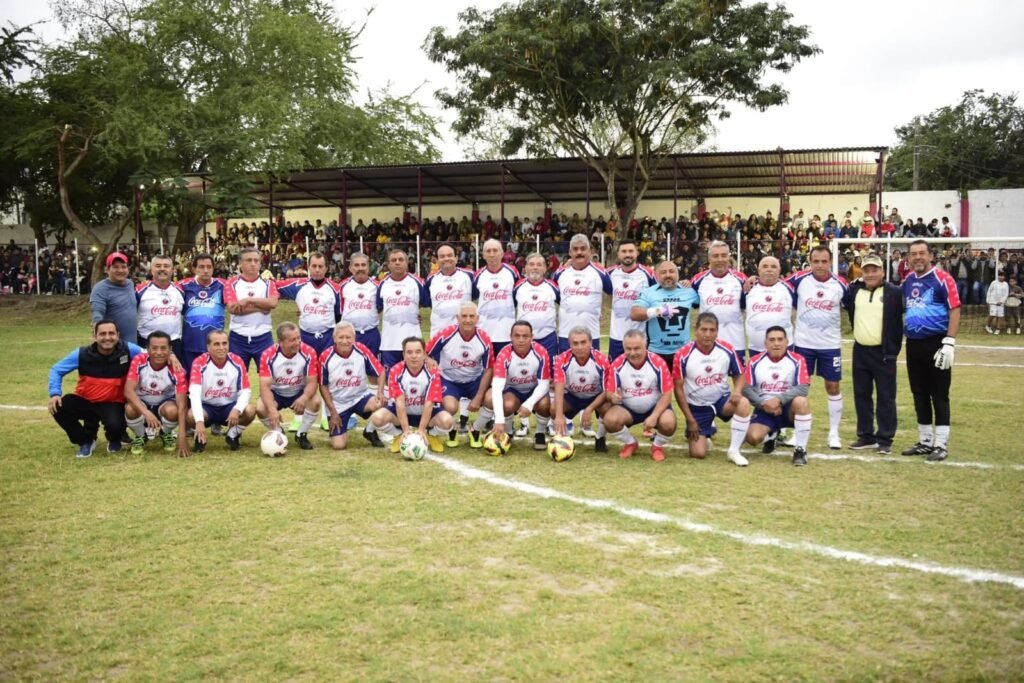 WhatsApp-Image-2026-02-28-at-11.12.48-PM-4-1024x683 Magno encuentro Leyendas del América vs Leyendas de Tantoyuca