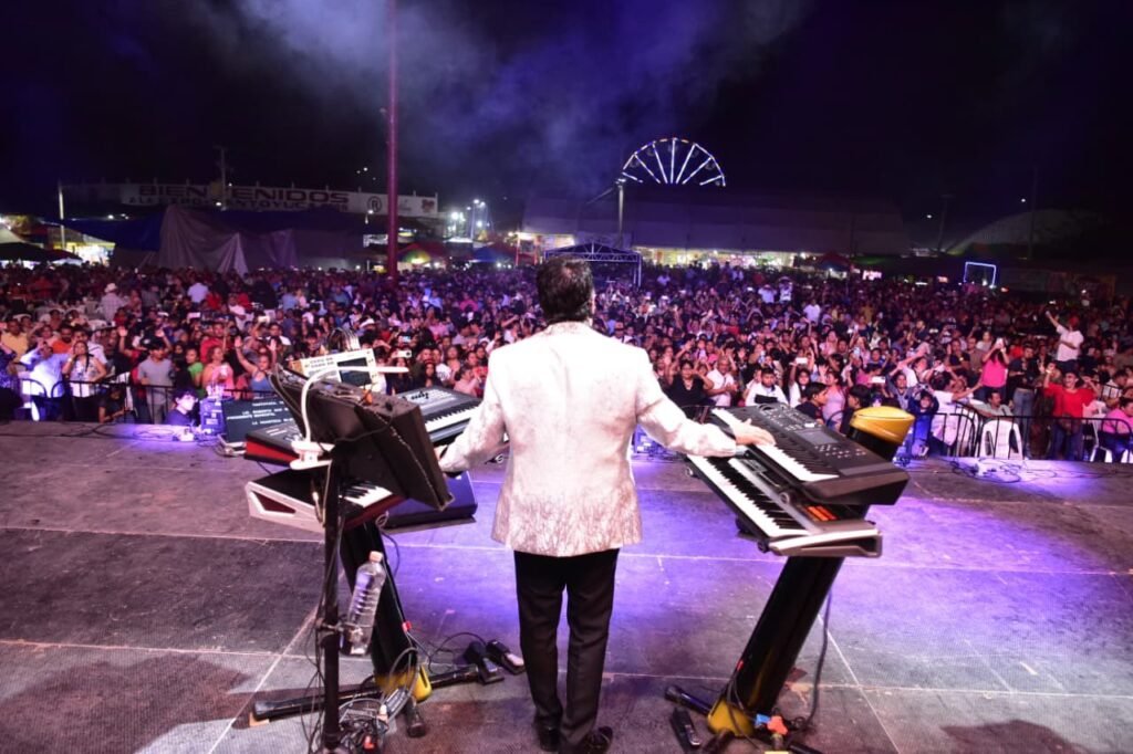 4-9-1024x682 Échale Compay…. Gran #4día en la Expo Feria y Carnaval Tantoyuca 2026!