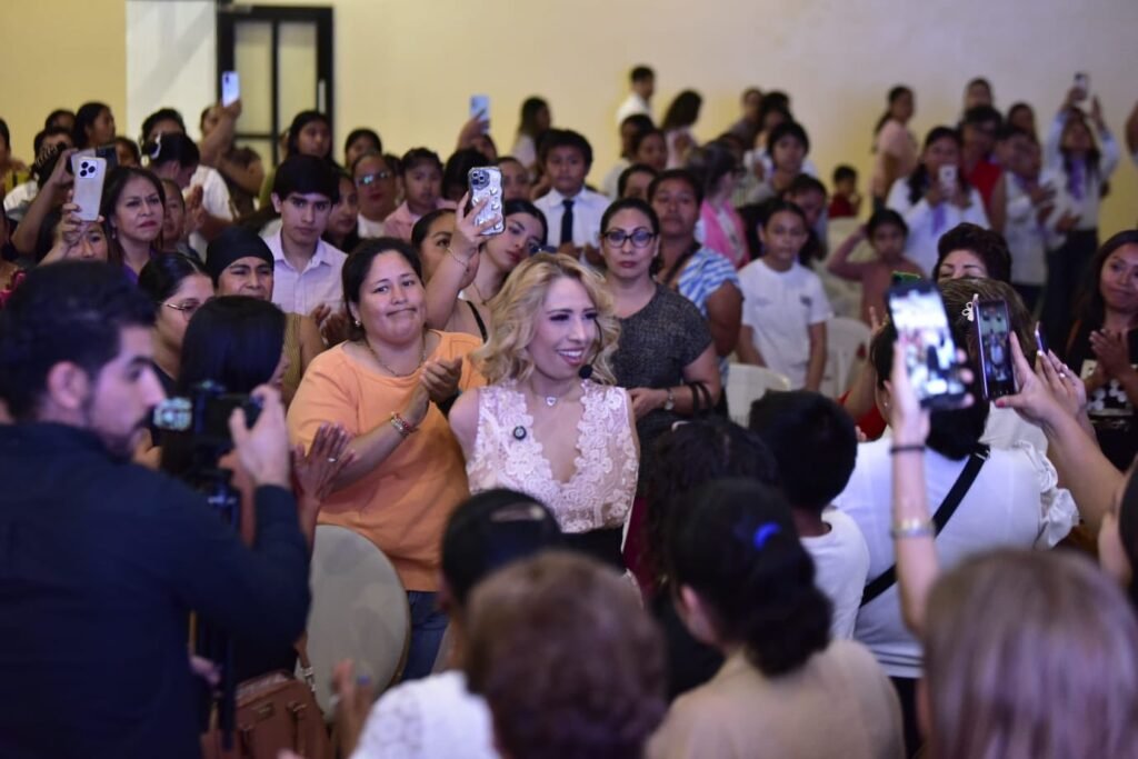647582268_1322022516646976_1879044874957274873_n-1024x683 Conmemoran el Día Internacional de la Mujer en Tantoyuca con la conferencia “Poder Femenino”