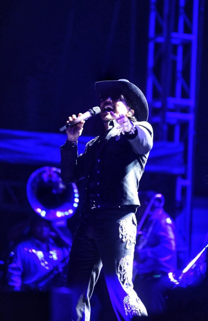 658097283_1338399578342603_5708103909386442330_n-664x1024 ¡Impresionante segunda noche en la LII Expo Feria Tantoyuca 2026!