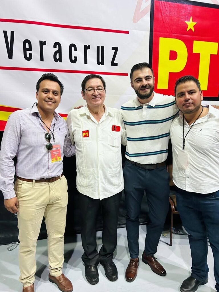 WhatsApp-Image-2026-03-08-at-9.30.19-AM-768x1024 Llama Vicente Aguilar a la reflexión, unidad y lealtad en el PT