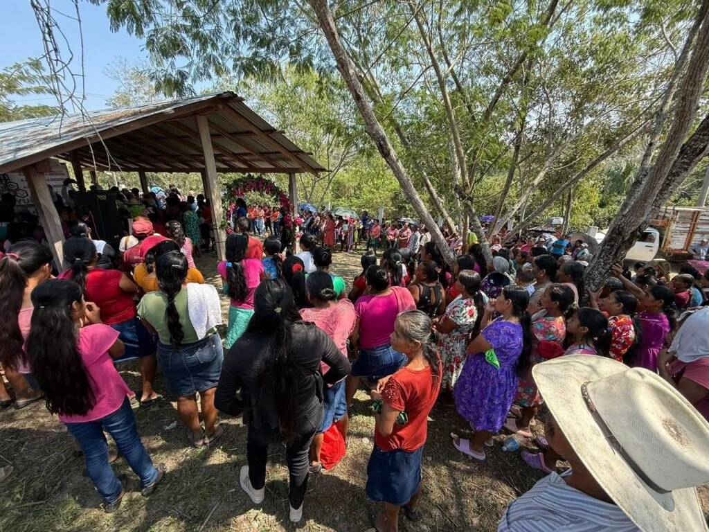 t1-1024x768 Beneficiadas, este miércoles, más de 350 familias de Tantoyuca con programa alimentario 