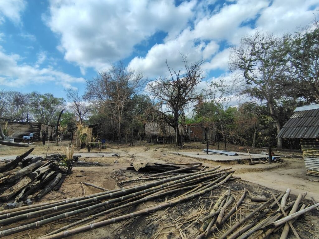 2-18-1024x768 Familias que perdieron viviendas por incendio reciben apoyo del Ayuntamiento de Tantoyuca