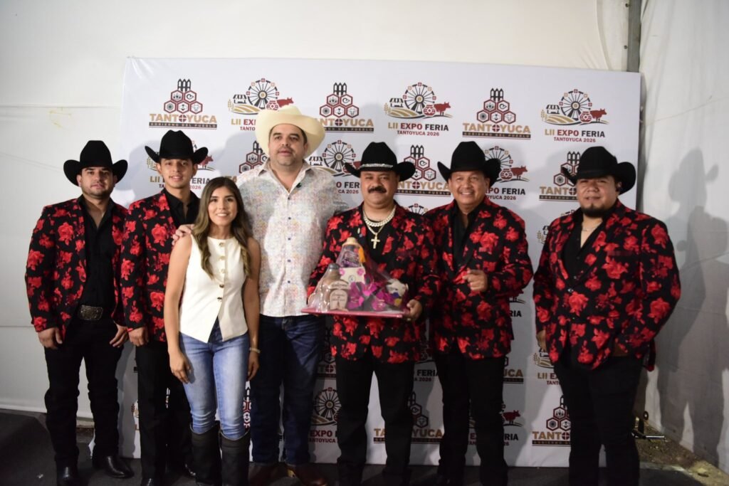 3-3-1024x683 8DÍA ¡Así abrió el gran Duelo de Acordeones!