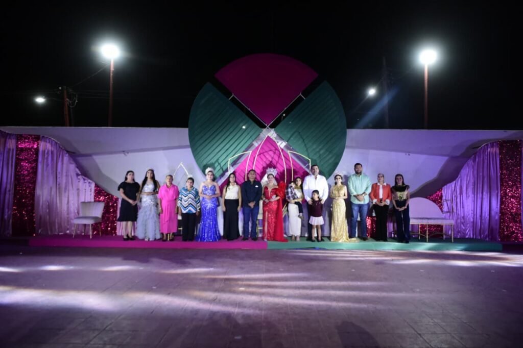 3-8-1024x682 Con espectacular show de drones cierra la Expo Feria Tantoyuca 2026