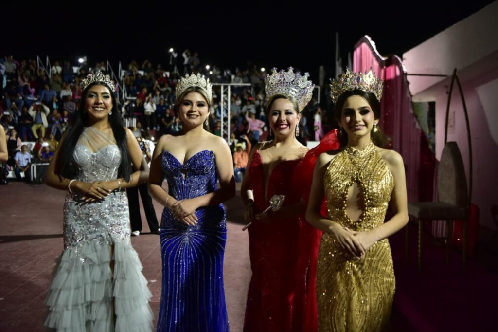 4-8-1024x682 Con espectacular show de drones cierra la Expo Feria Tantoyuca 2026