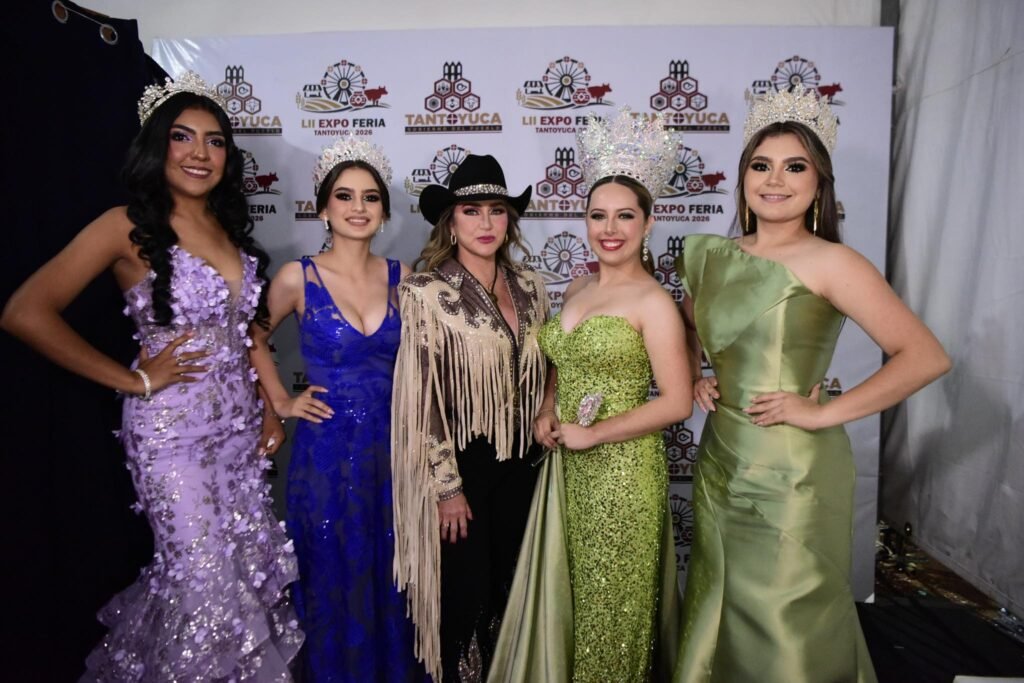 5-7-1024x683 #11día ¡Alicia Villarreal hizo vibrar la Expoferia y Carnaval Tantoyuca 2026!