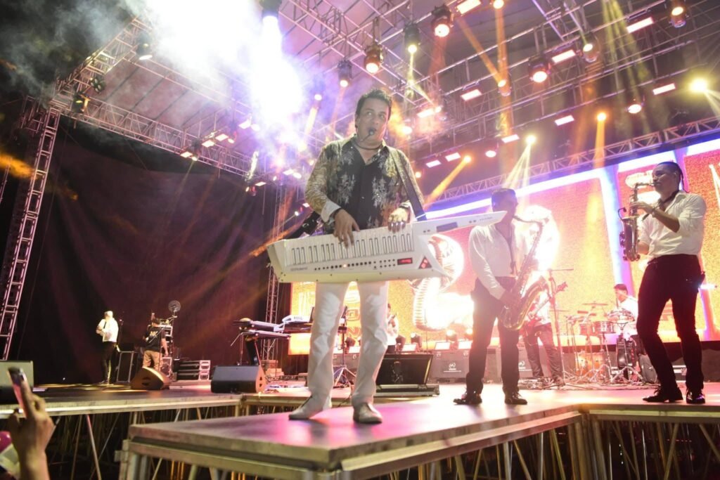 8-1-1024x683 Alcalde de Tantoyuca festeja su cumpleaños en la comunidad de La Estanzuela