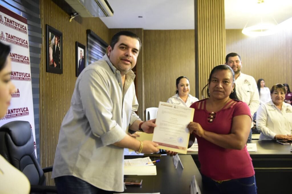 4-1024x682 Agentes municipales de Tantoyuca rinden protesta