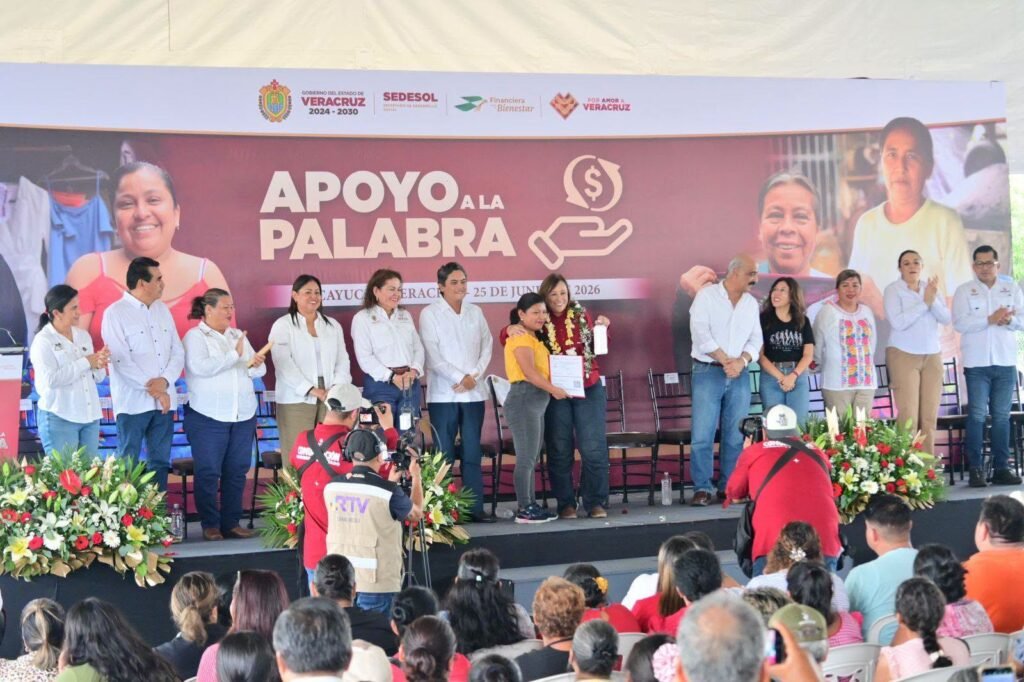 2-4-1024x682 Respalda Congreso de Veracruz impulso al emprendimiento en el sur del estado