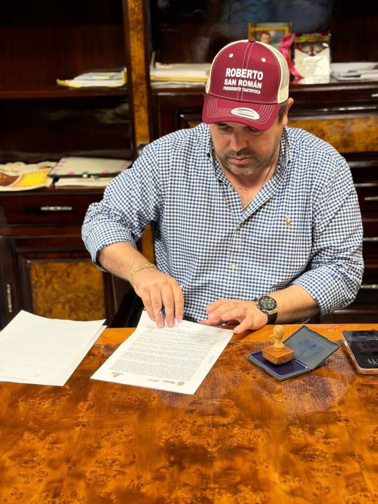 2-5-768x1024 Ayuntamiento de Tantoyuca y Sedarpa avanzan en firma de convenio para construir 7 ollas de agua