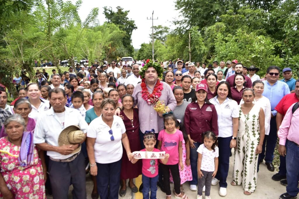 3-4-1024x683 Inaugura alcalde de Tantoyuca pavimentación del tramo Palmital San Lorenzo–Zapotal San Lorenzo