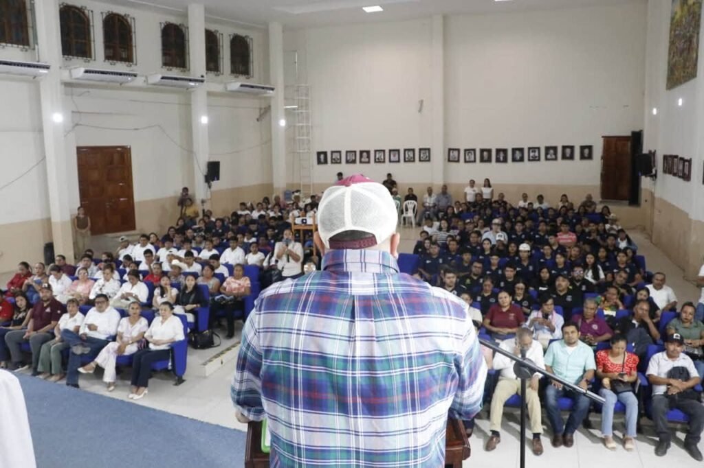 4-1024x682 Presentan en Tantoyuca el documental “En la tierra como en el cielo: La fiesta patronal en La Esperanza”